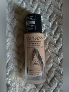 Almay Skin Perfecting Liquid Matte Foundation
